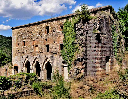 All that remains of the former eremo (hermitage) at Lucia