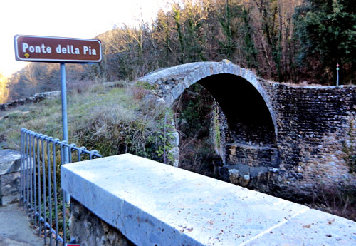 The old medieval pilgrim bridge not far from Rosia (See text for details)