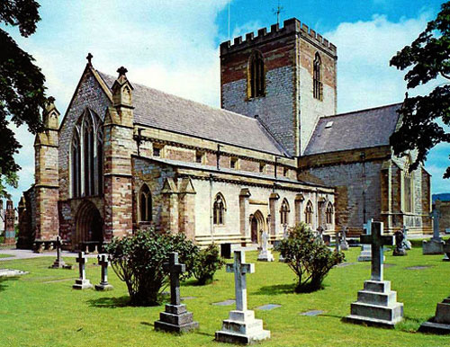  Eglwys Gadeirol Llanelwy (St Aspath Cathedral) in the town of St Aspath