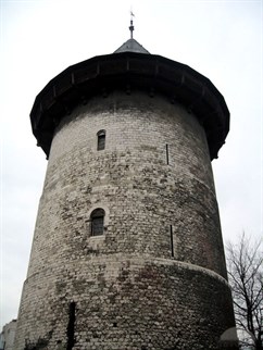 Jean's prison tower in Ruoen.