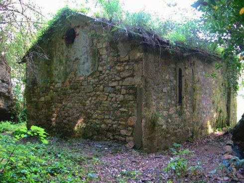 The sanctuary end of the San Georgio chapel is nearest the camera.