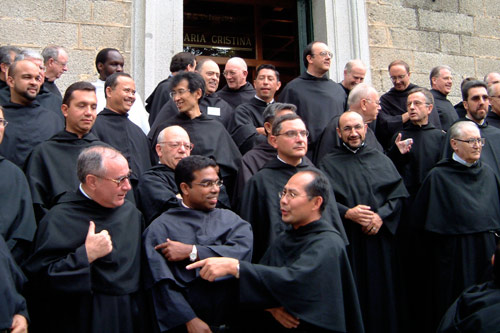 Augustinian leaders at an international meeting in Spain