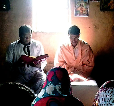 An Augustinian prayer group near Indore in Central India