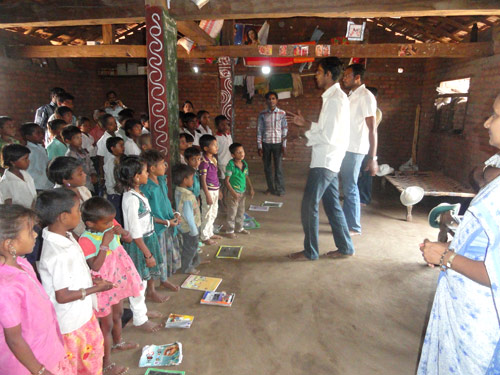 An Augustinian catechizes in central India