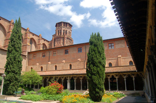Former Augustinian monastery at Toulouse, now a State Museum.